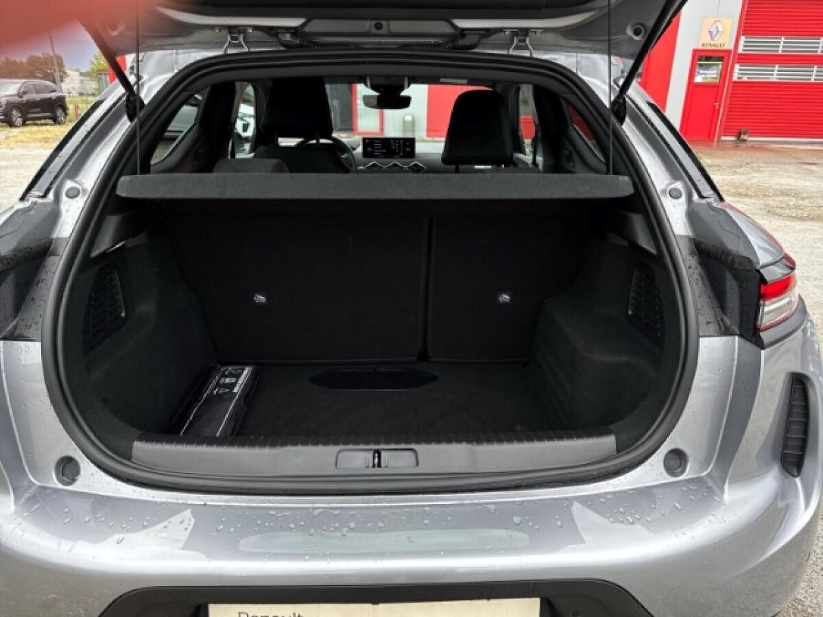 DS Automobiles DS 3 DS Crossback Performance Line + 1.5 BlueHDi 130 FAP EU6d