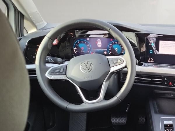 Volkswagen Golf VIII Variant 1.5eTSI DSG Life LED+ACC+NAVI+DIGI+KAMERA+++