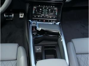 Audi Q8 e-tron Sportback S line 55 ACC+HUD+PANO