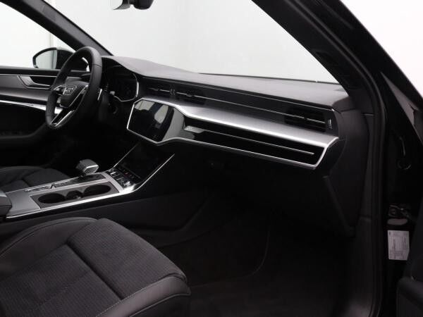 Audi A6 Avant S-Line 40TDI S-tronic / Matrix,Pano,AHK