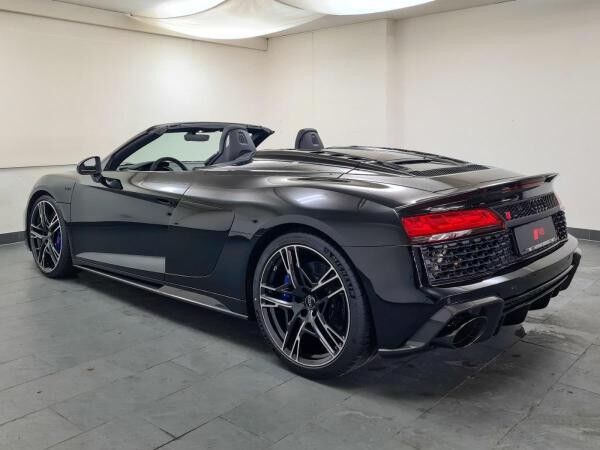 Audi R8 Spyder V10 performance quattro RFK Keramik Leder