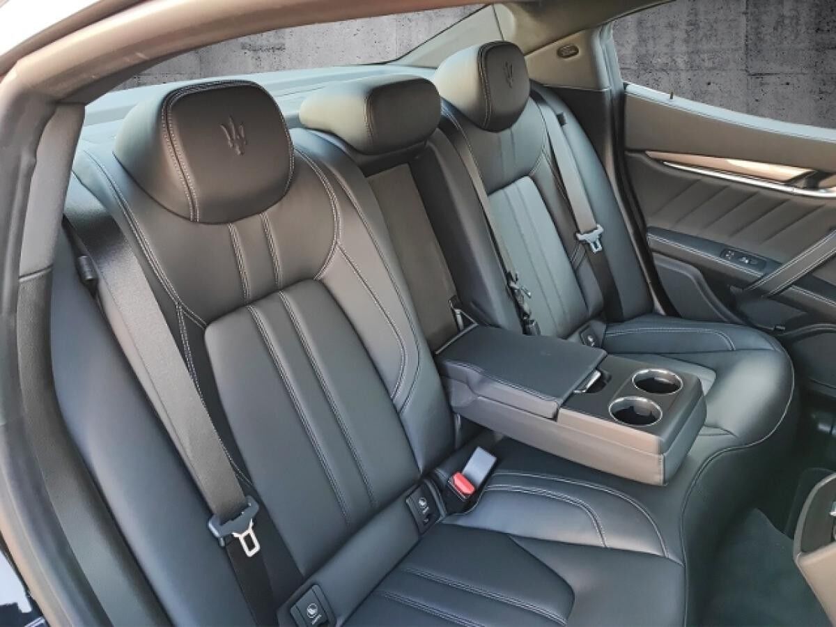 Maserati Ghibli S Q4 GranSport