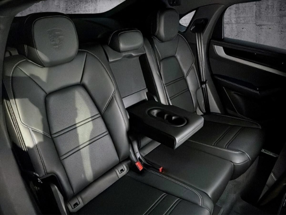 Porsche Cayenne S Coupe