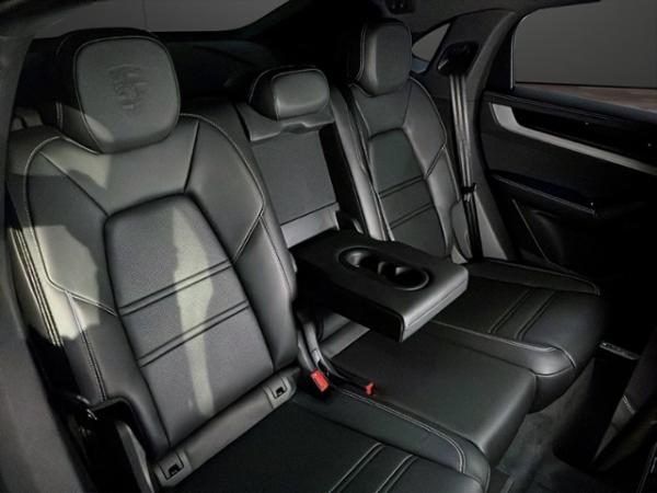 Porsche Cayenne S Coupe