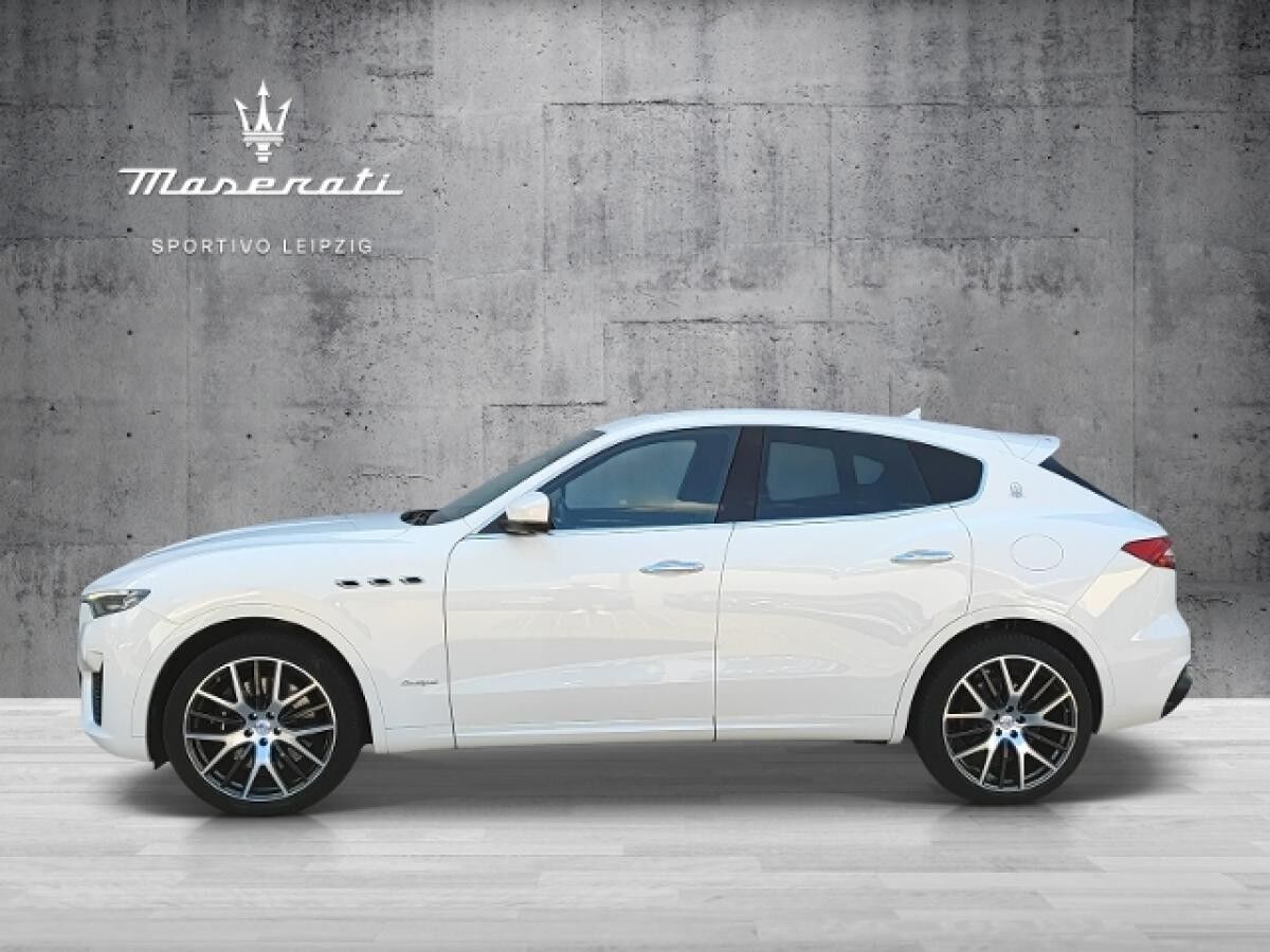Maserati Levante /GranSport Q4 **AHK//Pannoramadach//