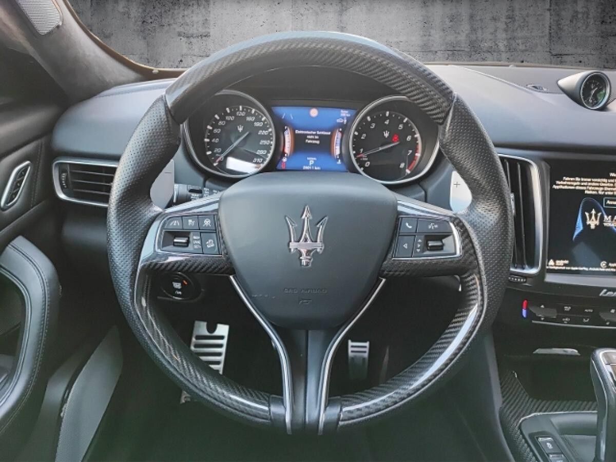 Maserati Levante /GranSport Q4 **AHK//Pannoramadach//