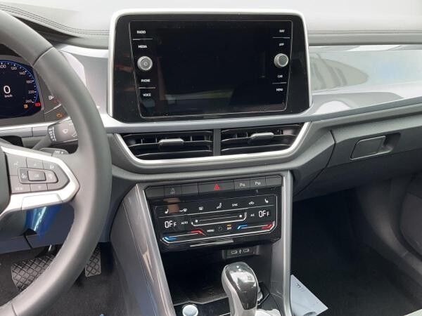 Volkswagen T-Roc Style 1.5 TSI DSG IQ DRIVE NAVI KAMERA 18"
