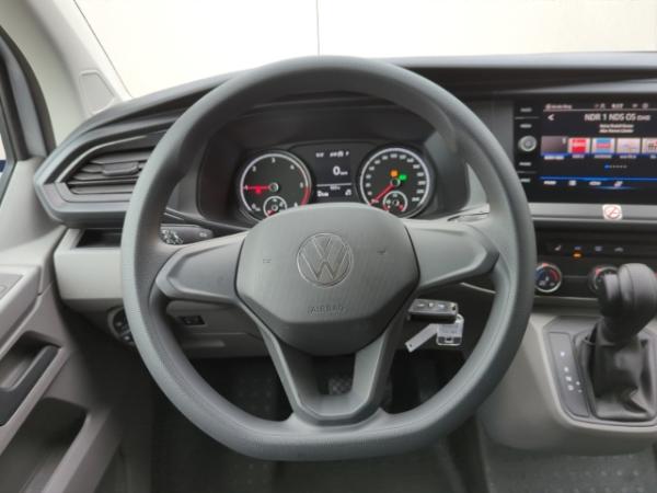 Volkswagen T6.1 Kombi 9-Sitzer LR 2.0 TDI DSG AHK,NAV,PDC,DAB+