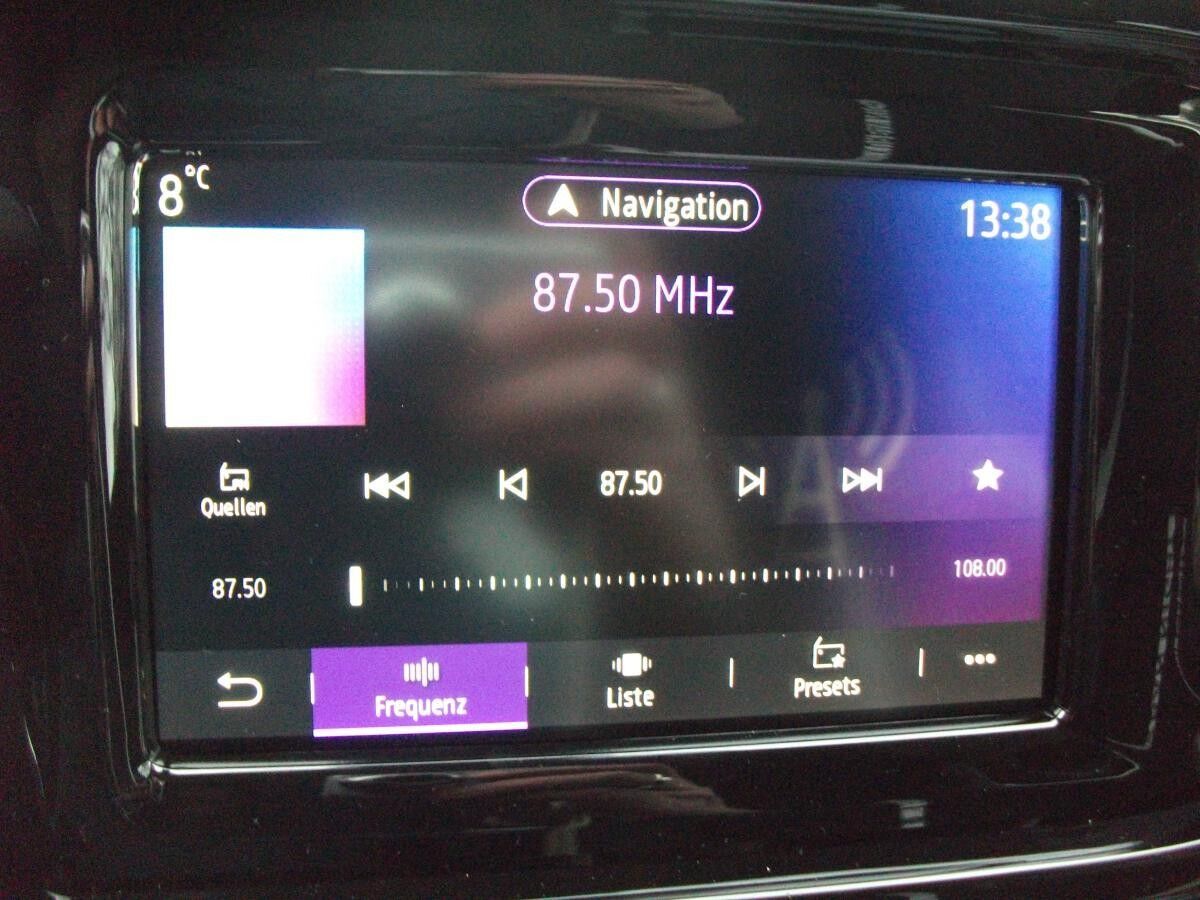 Renault Twingo E-TECH Urban Night