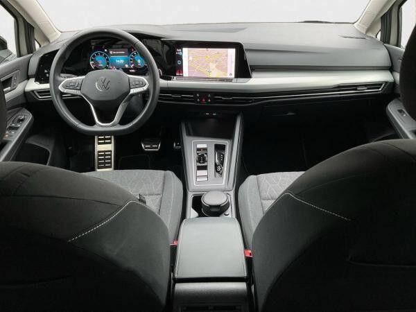 Volkswagen Golf VIII Life 1.5 eTSI DSG AHK Navi AppConnect