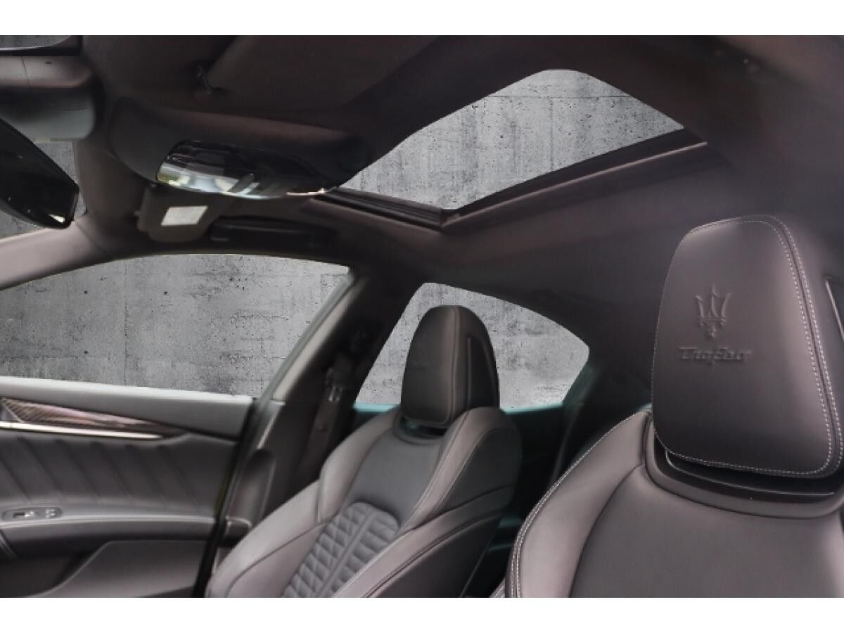 Maserati Ghibli Trofeo