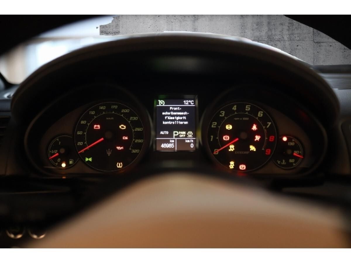 Maserati GranCabrio MC