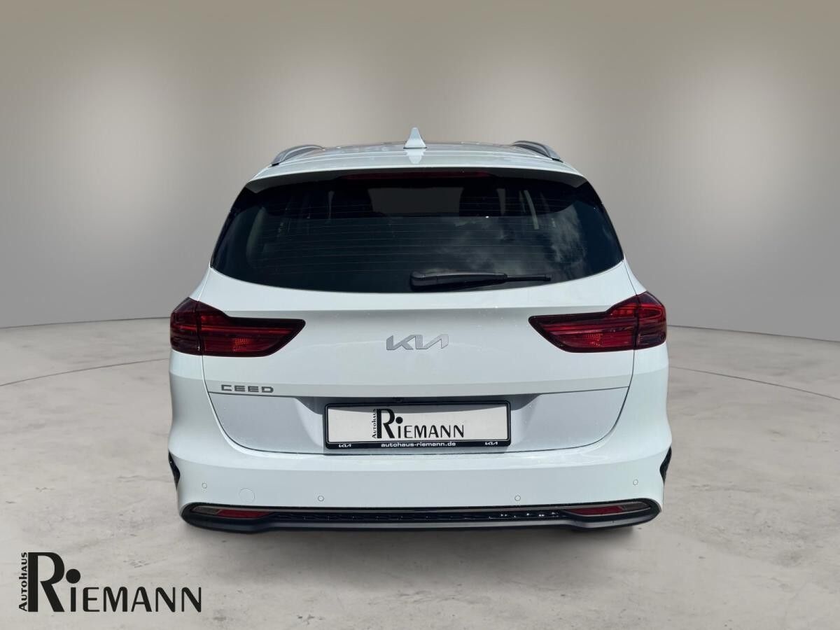 Kia Ceed SW Ceed Sportswagon 1.0 T-GDI Ultimate Edition + Totwinkelassistent