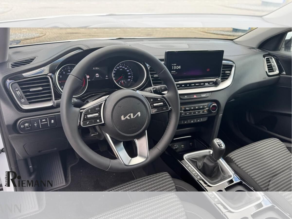 Kia Ceed SW Ceed Sportswagon 1.0 T-GDI Ultimate Edition + Totwinkelassistent