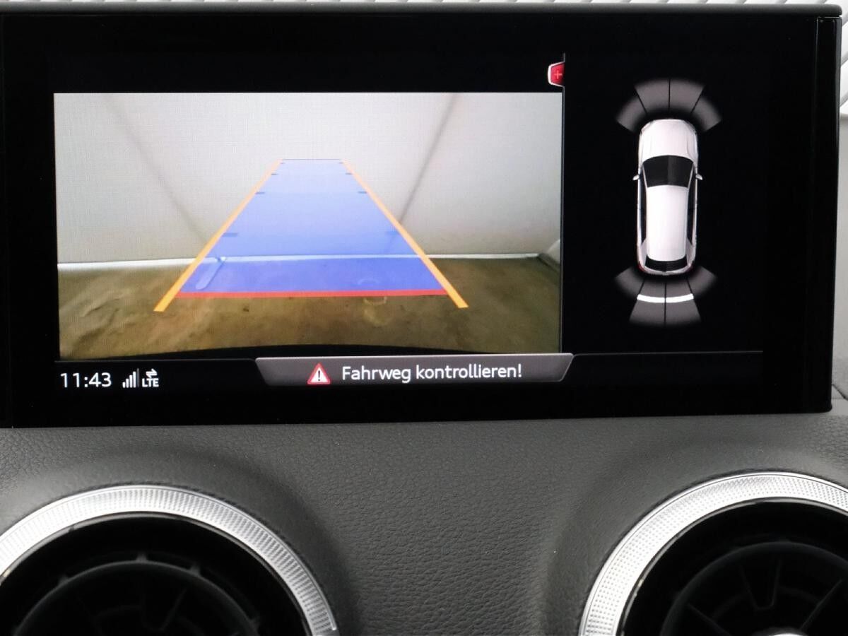 Audi Q2 35 TFSI S line