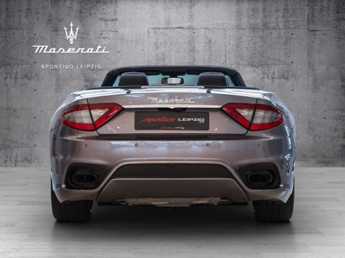 Maserati GranCabrio Sport *Rückfahrkamera*
