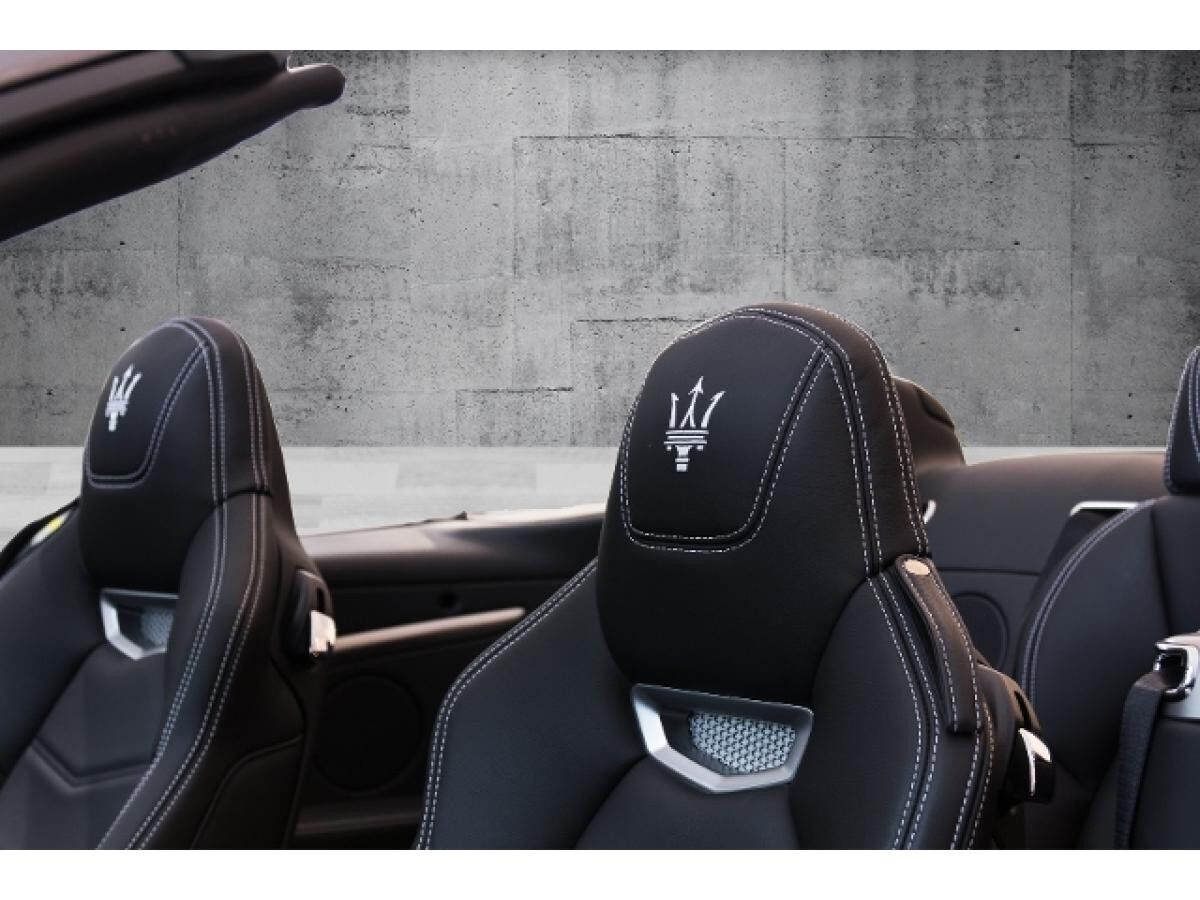 Maserati GranCabrio Sport *Rückfahrkamera*