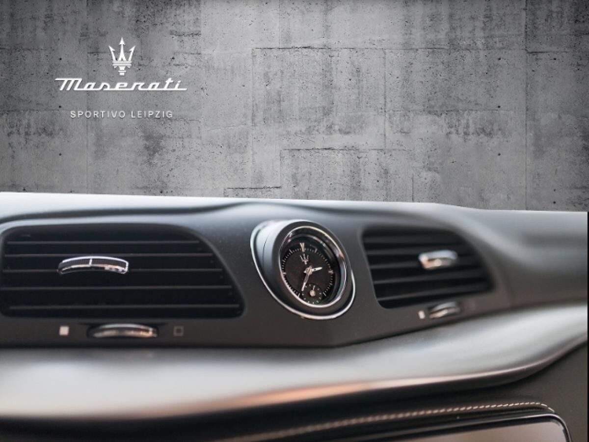 Maserati GranCabrio Sport *Rückfahrkamera*