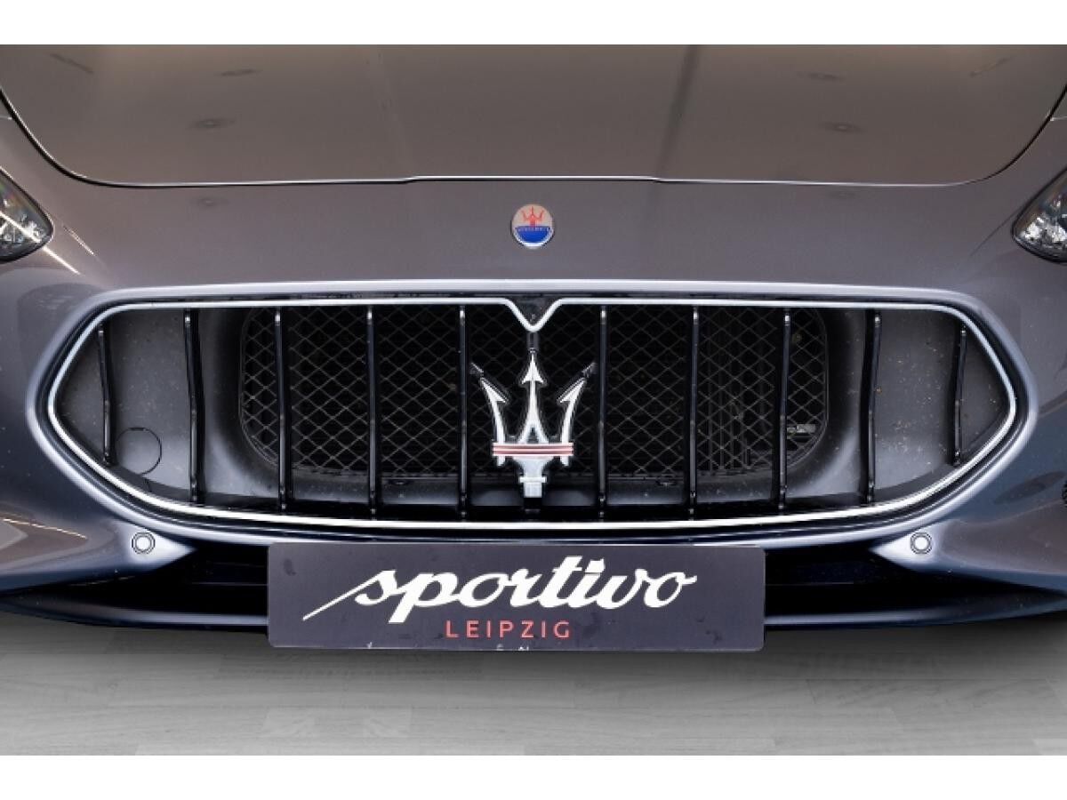 Maserati GranCabrio Sport *Rückfahrkamera*