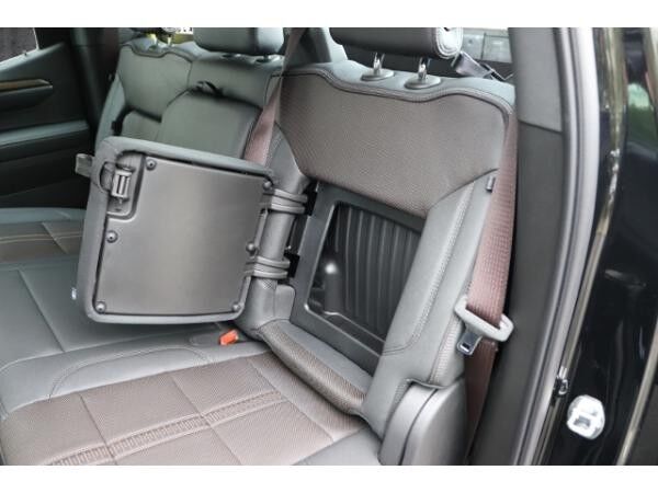 Chevrolet Silverado 1500 / HIGH COUNTRY / 6,2L / V8