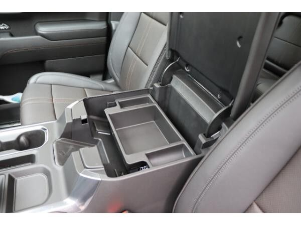 Chevrolet Silverado 1500 / HIGH COUNTRY / 6,2L / V8