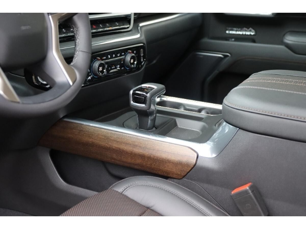 Chevrolet Silverado SILVERADO 1500 / HIGH COUNTRY / 6,2L / V8