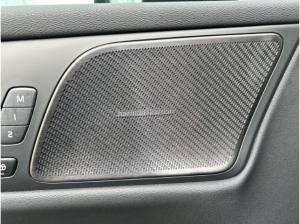 Volvo V60 B4 Diesel Plus Dark Kombi *Vorführfahrzeug, sofort verfügbar!*