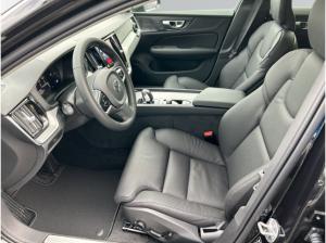 Volvo V60 B4 Diesel Plus Dark Kombi *Vorführfahrzeug, sofort verfügbar!*
