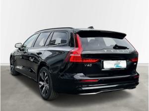 Volvo V60 B4 Diesel Plus Dark Kombi *Vorführfahrzeug, sofort verfügbar!*