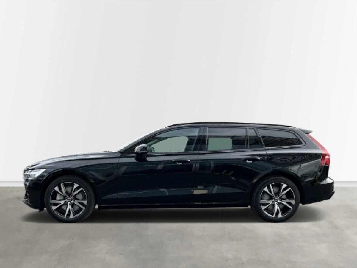 Volvo V60 B4 Diesel Plus Dark Kombi *Vorführfahrzeug, sofort verfügbar!*