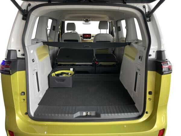 Volkswagen ID.Buzz ⚡PRO ⚡MATRIX NAVI🌞 ACC RFK PDC 💕 UVM