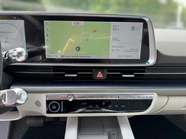 Hyundai IONIQ 6 ⚡  77,4 kWh 229PS⚡  TECHNIQ-Paket , Sitz-Paket Leder Grey