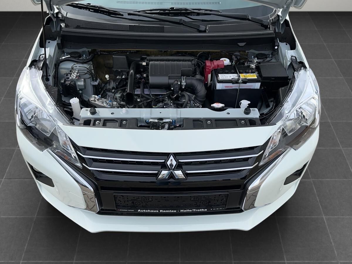 Mitsubishi Space Star (A00)