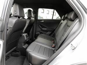 Volkswagen T-Roc 1,5 TSI DSG R-Line, AHK, Kamera, IQ-LED, Leder