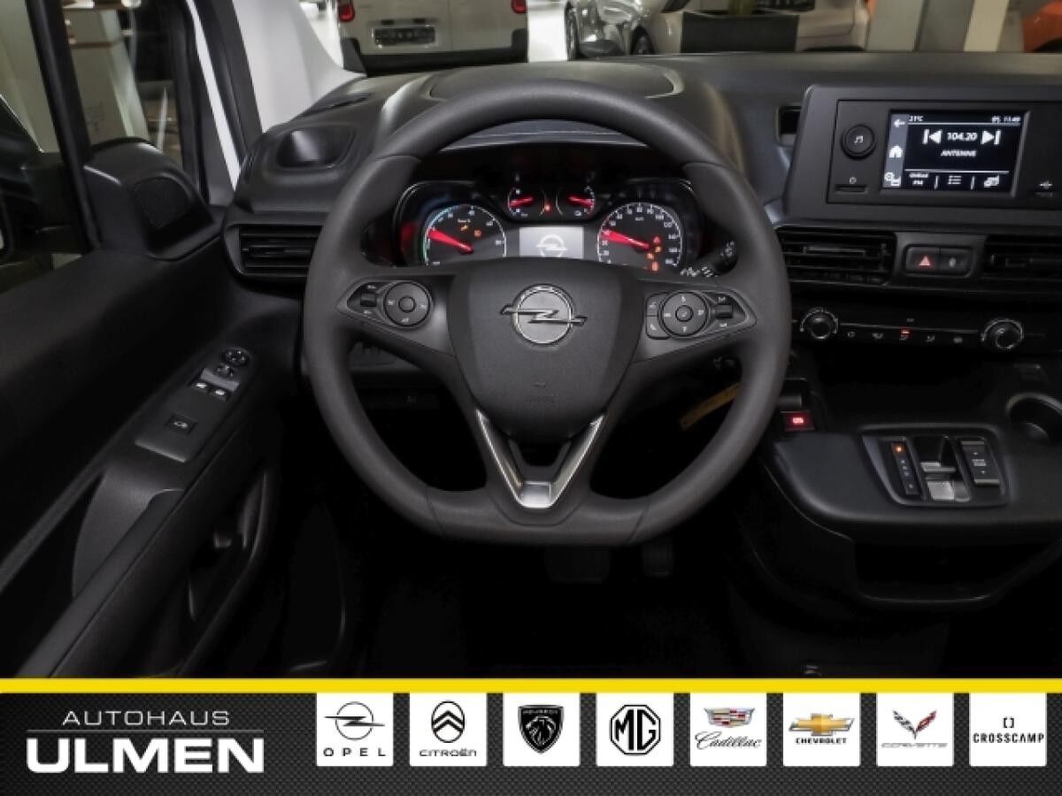 Opel Combo E Cargo - e Totwinkelassistent Temp Tel.-Vorb. Berganfahrass. Freisprech