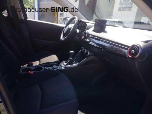 Mazda 2 HOMURA Kamera Klima Sitzheizung LED AppleCar