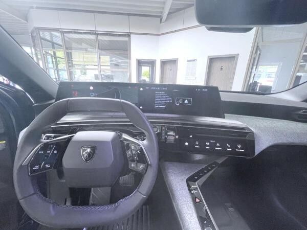 Peugeot 3008 Allure Mild-Hybrid  136 e-DSC6 *SOFORT VERFÜGBAR*