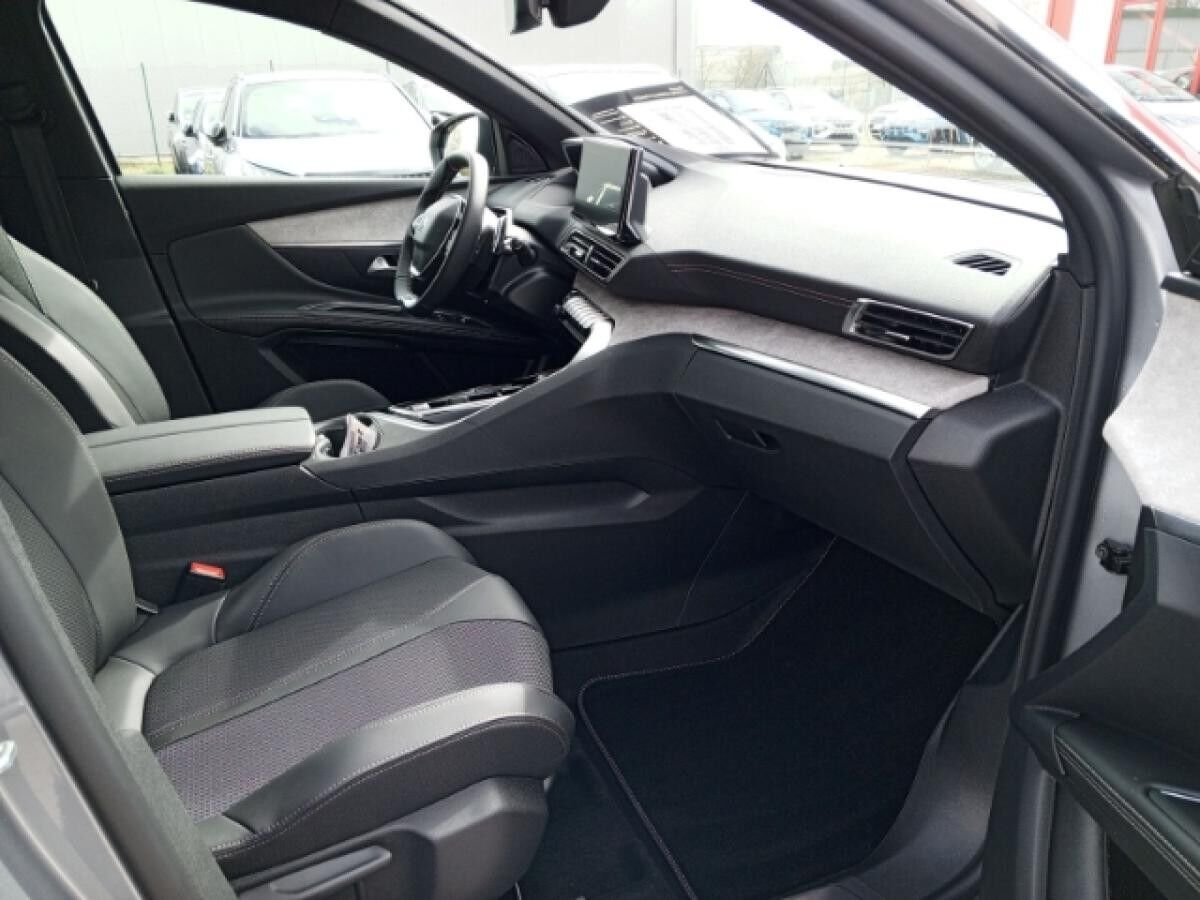 Peugeot 5008 GT 1.2 PureTech 130 EU6d 7-Sitzer