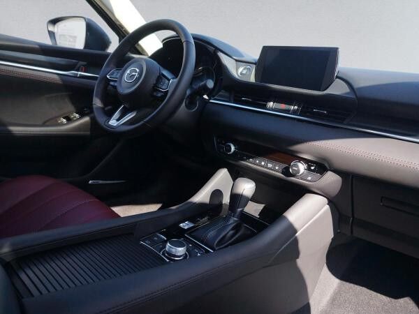 Mazda 6 Kombi  FWD HOMURA SUNR NAV AC/AA