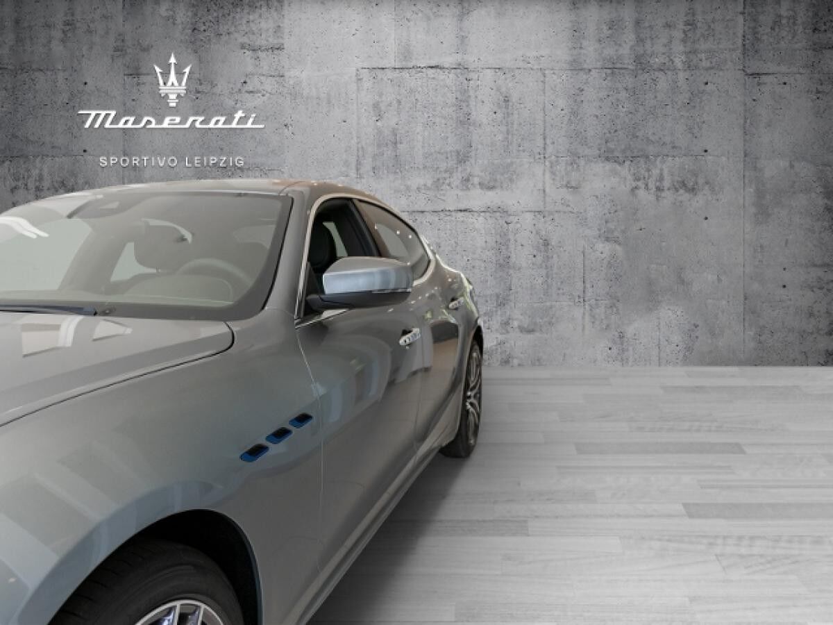 Maserati Ghibli Hybrid Executive