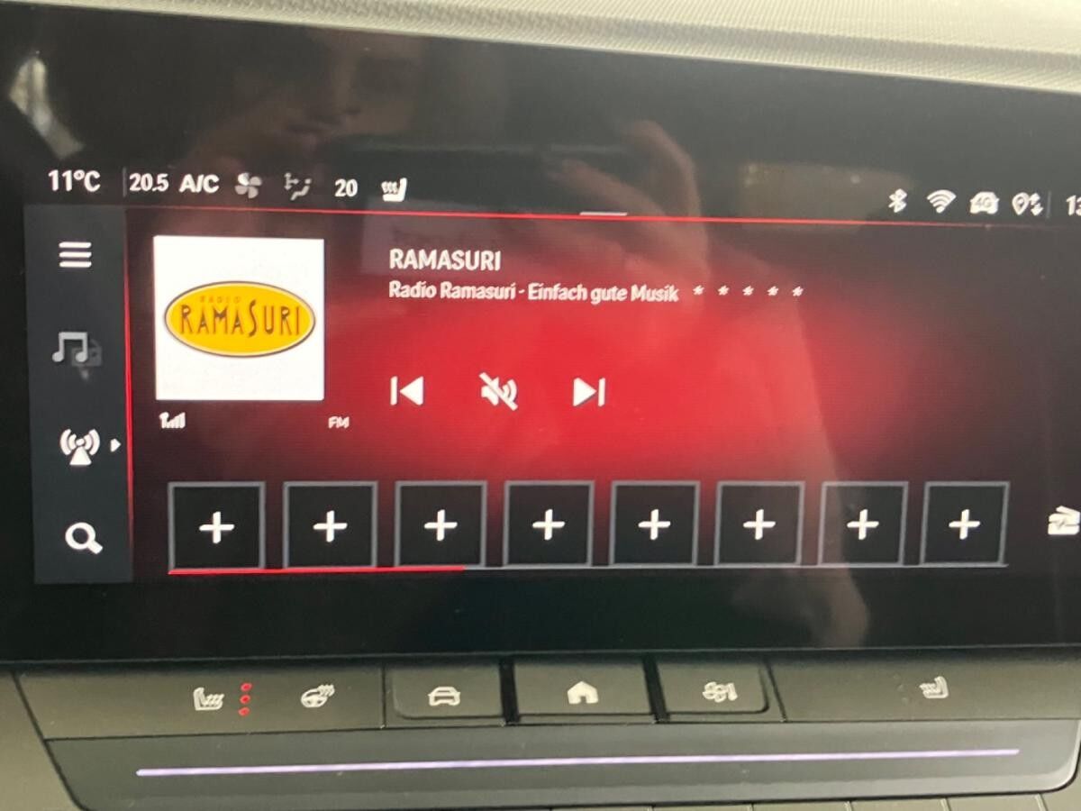 Opel Astra L ST 1.2T Navi,WirelessCharg,Parkpilot