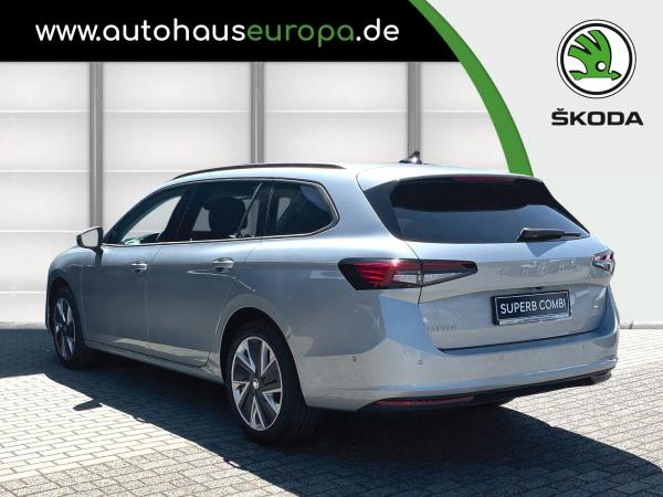 Skoda Superb Combi 2.0 TDI DSG Selection
