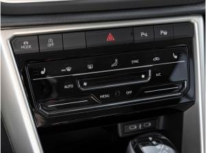 Volkswagen T-Roc 1,5 TSI DSG Move LED AHK App-Connect 17"