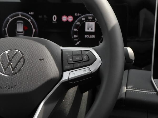 Volkswagen Tiguan 2.0 TDI DSG 4Motion Elegance ACC LED AHK Navi DCC