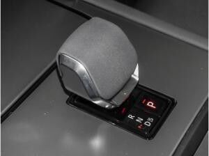 Land Rover Discovery Sport Dynamic SE AWD P250 HUD StandHZG AHK-el. klappb. Panorama Leder