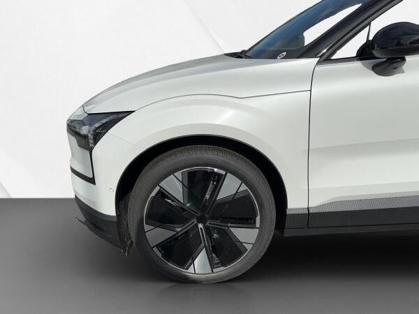 Volvo EX30 Ultra Twin Motor Performance AWD