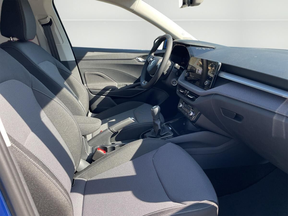 Skoda Fabia TOUR 1.0 TSI DSG