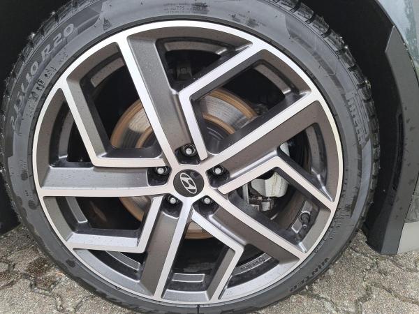 Hyundai IONIQ 6 IONIQ 6 Allradantrieb 77,4kWh Batt. UNIQ-Paket