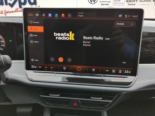Volkswagen Passat Variant Elegance 2.0 TDI DSG AHK,ACC,NAV,DAB+,Matrix-LED