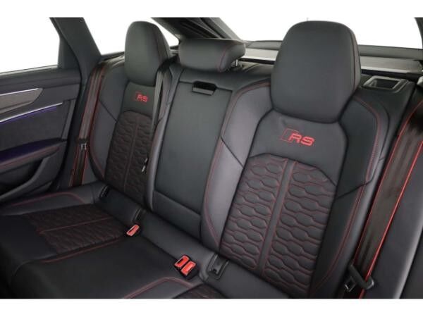Audi RS6 Avant TFSI quattro LP: 175.510,- /B&O/Pano/Head-up/Keramik/305km/h
